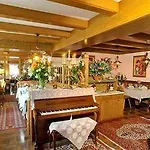 Hotel La Bocchetta Romantic E Ristorante 4*