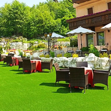 La Bocchetta Romantic E Ristorante Отель Conco