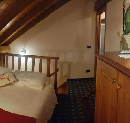 La Bocchetta Romantic E Ristorante Hotel 4*