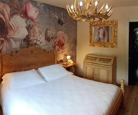 ホテル La Bocchetta Romantic E Ristorante 4*