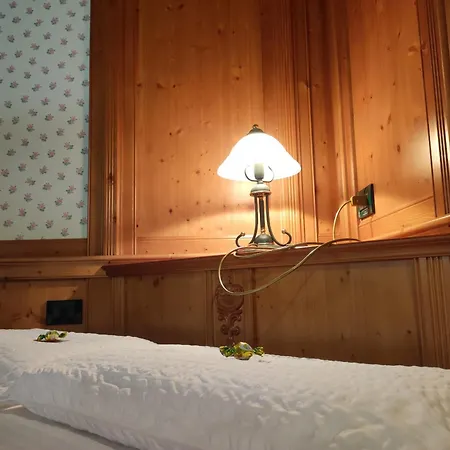 La Bocchetta Romantic E Ristorante Отель