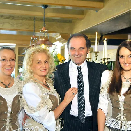 Hotel La Bocchetta Romantic E Ristorante