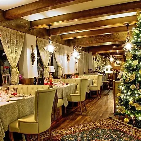 Hotel La Bocchetta Romantic E Ristorante
