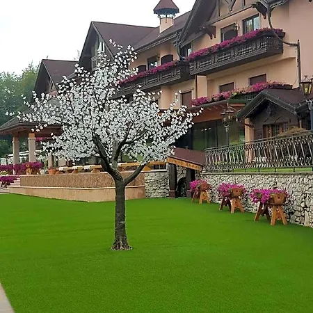 Hotel La Bocchetta Romantic E Ristorante