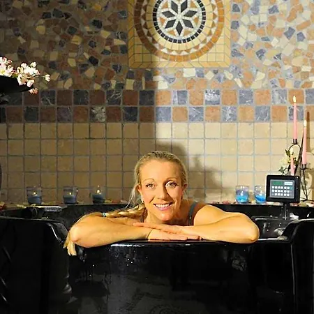 La Bocchetta Romantic E Ristorante Hotel