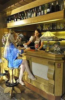 酒店 La Bocchetta Romantic E Ristorante