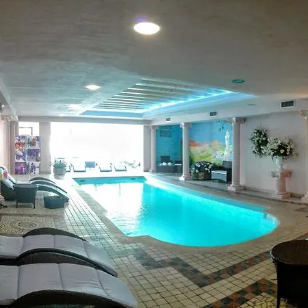 ホテル La Bocchetta Romantic E Ristorante 4*