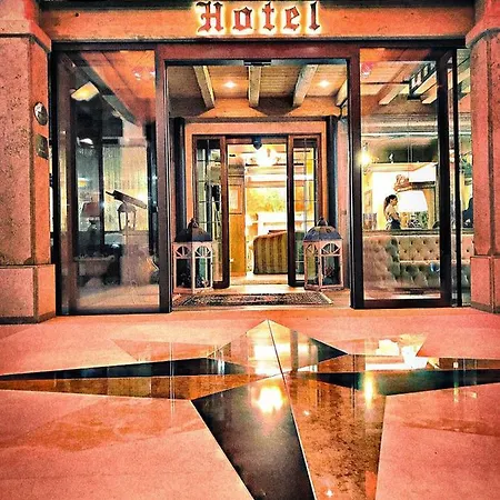 Отель La Bocchetta Romantic E Ristorante 4*