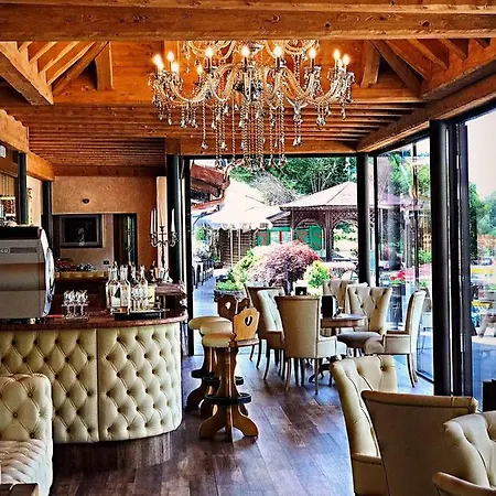 Отель La Bocchetta Romantic E Ristorante 4*