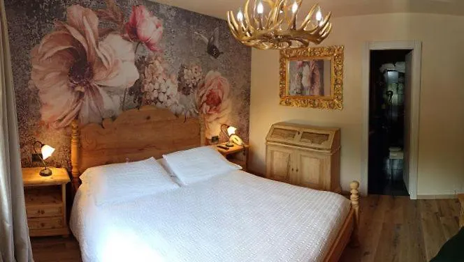 Hotel La Bocchetta Romantic E Ristorante 4*