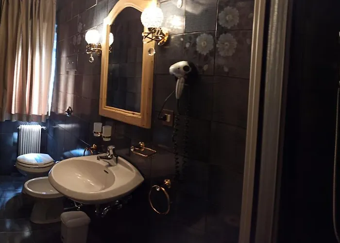 La Bocchetta Romantic E Ristorante Hotel Conco