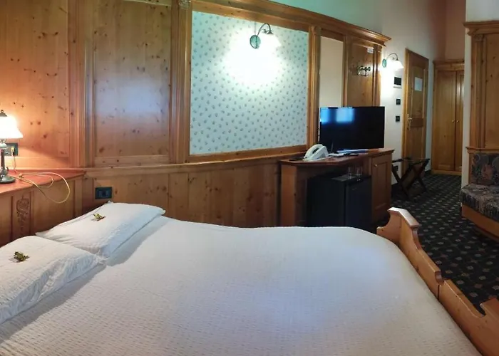 Hotel La Bocchetta Romantic E Ristorante