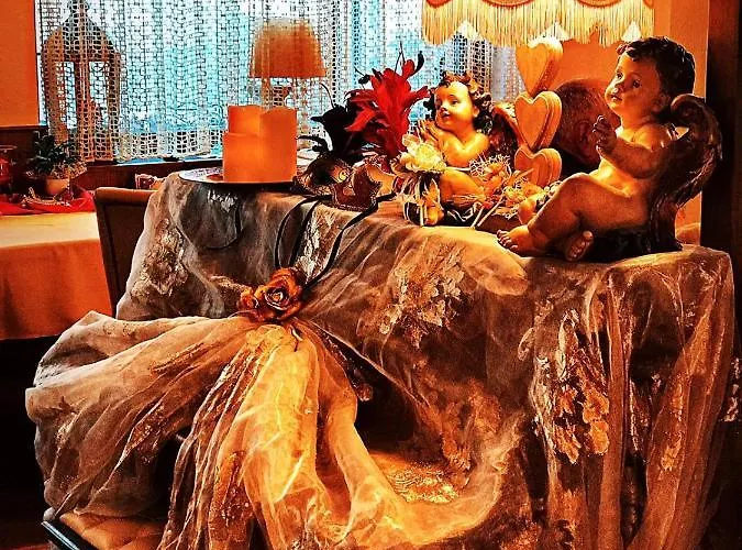 La Bocchetta Romantic E Ristorante 4*